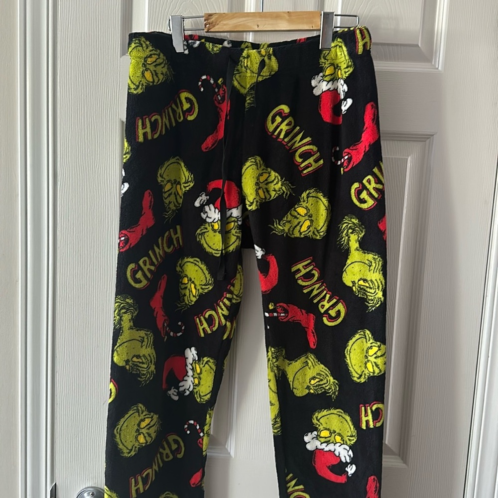 Fleece grinch pants